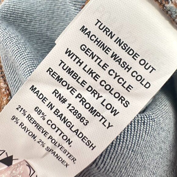 NEW! Indigo Rein Button Down Shorts Size 1/ 24 Waist Cut Offs Distressed Jeans - Picture 7 of 9